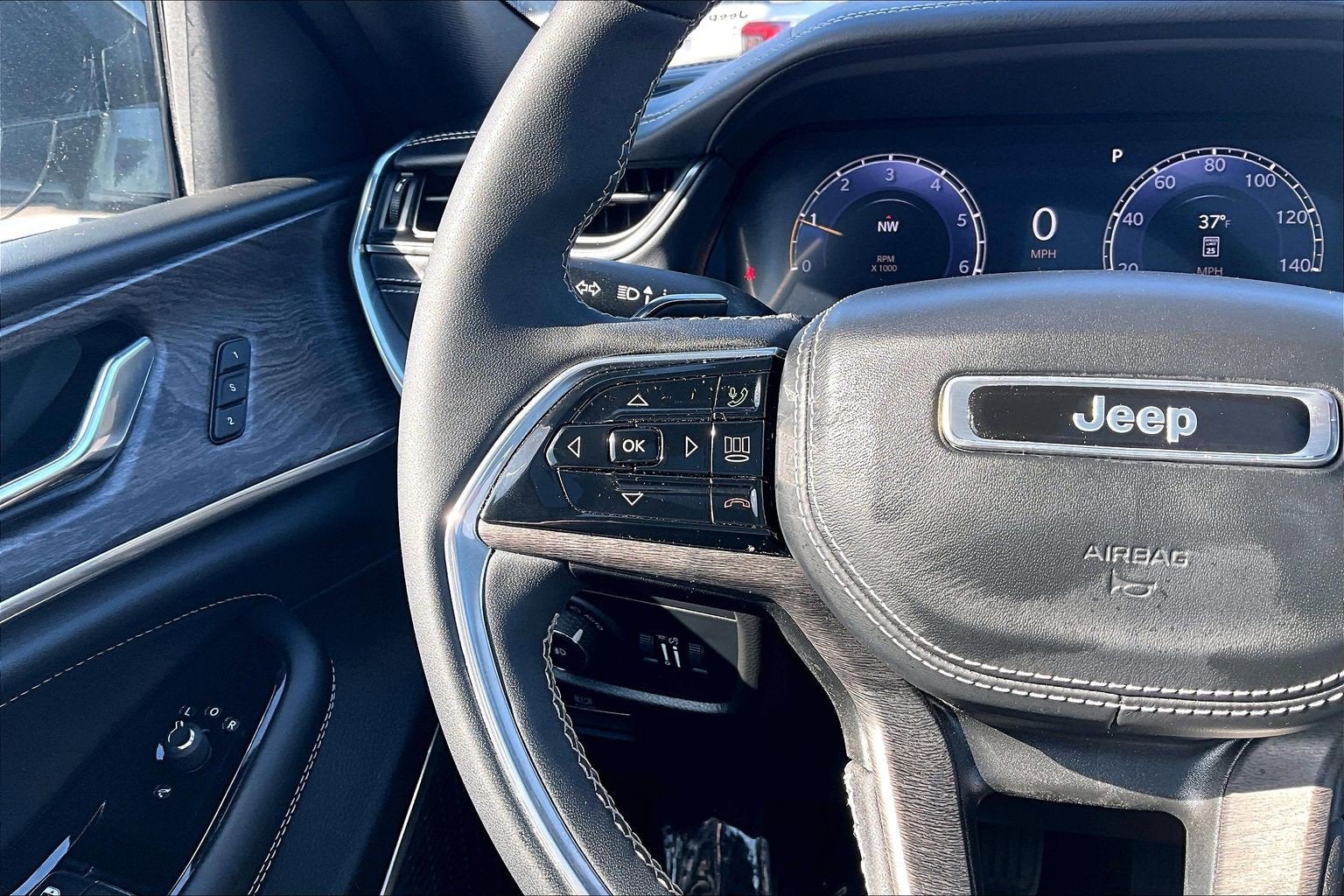 2024 Jeep Grand Cherokee L Overland