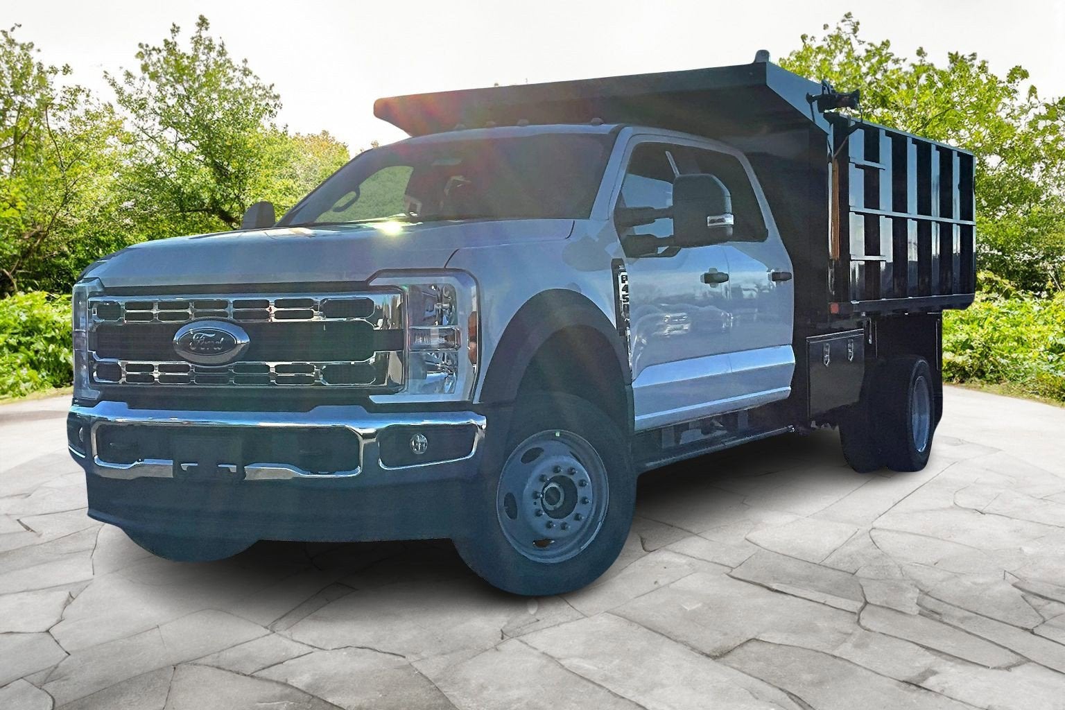 2026 Ford F-450 W/ 12' Landscape Dump XL