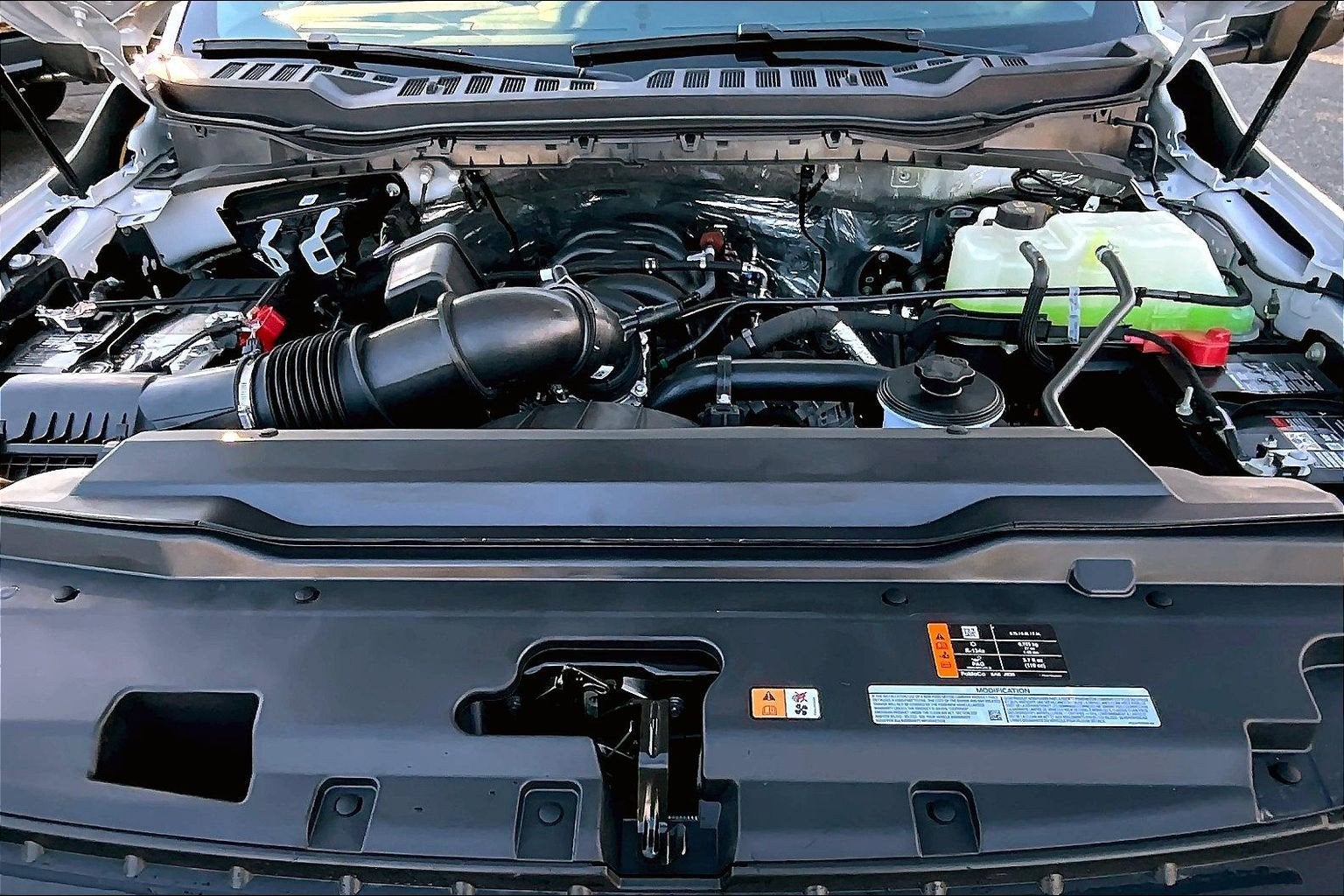 2026 Ford F-550 W/ 12' Landscape Dump XL