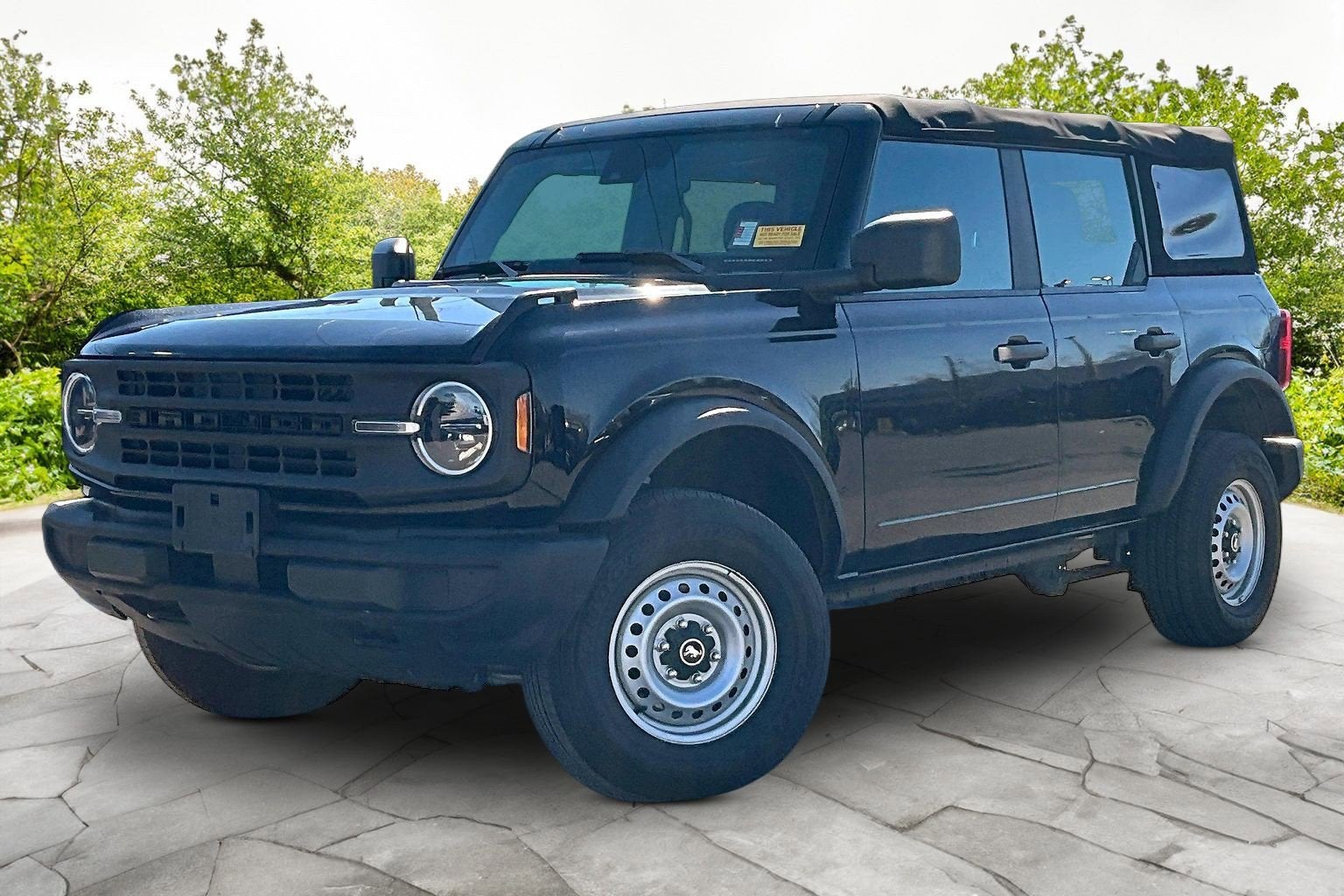 2022 Ford Bronco Base