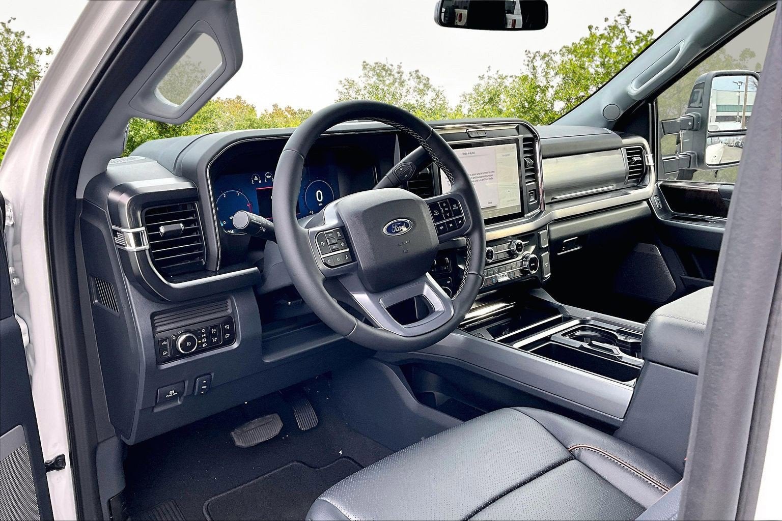 2026 Ford Super Duty F-250 SRW Lariat