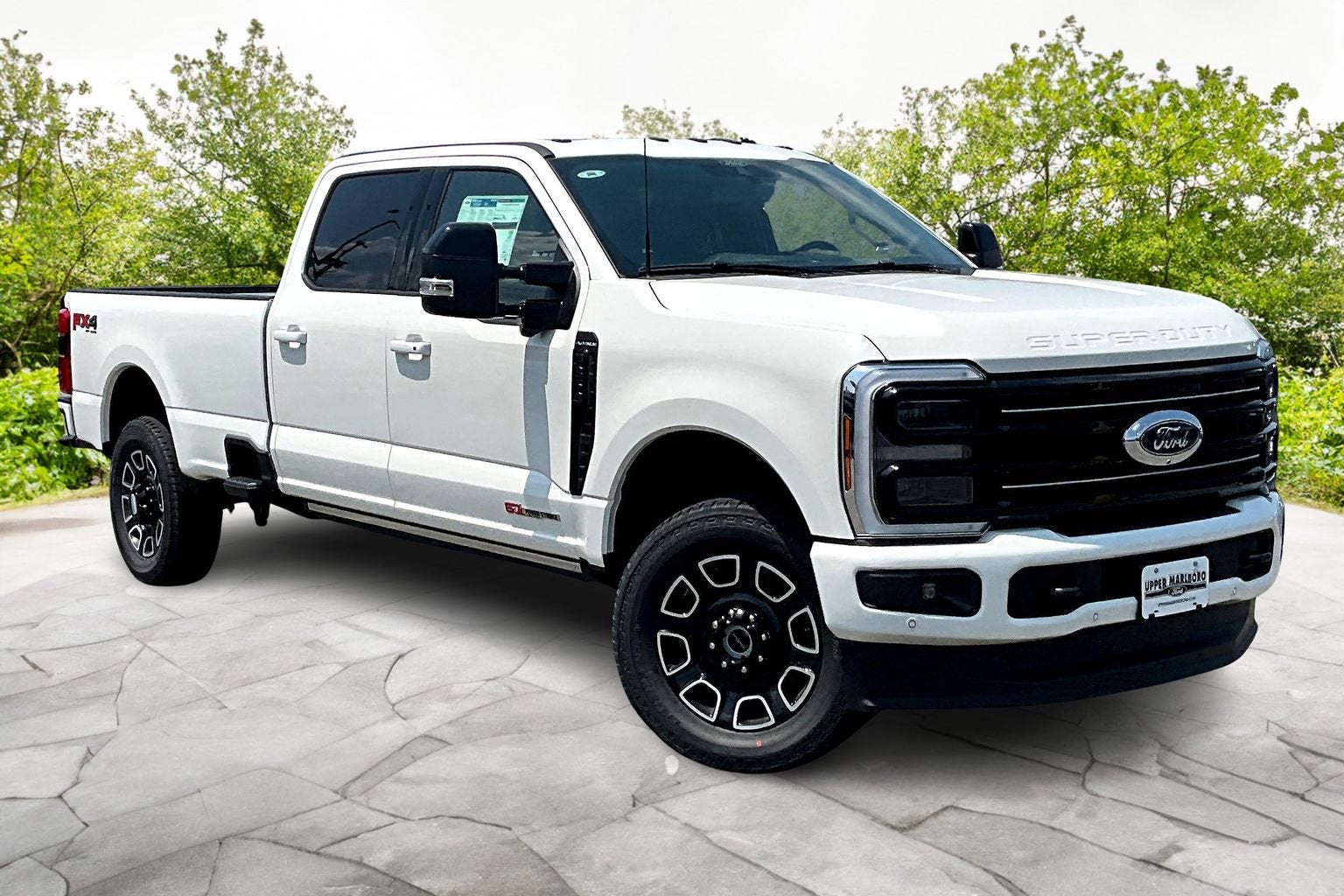 2025 Ford Super Duty F-350 SRW Platinum