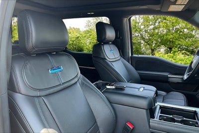 2025 Ford Super Duty F-350 SRW Platinum