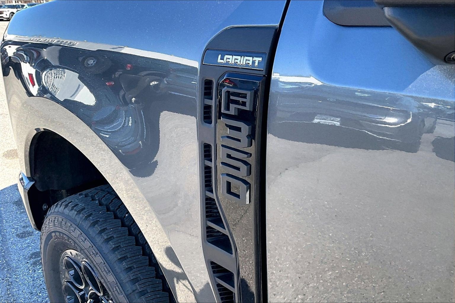 2026 Ford Super Duty F-350 SRW Lariat