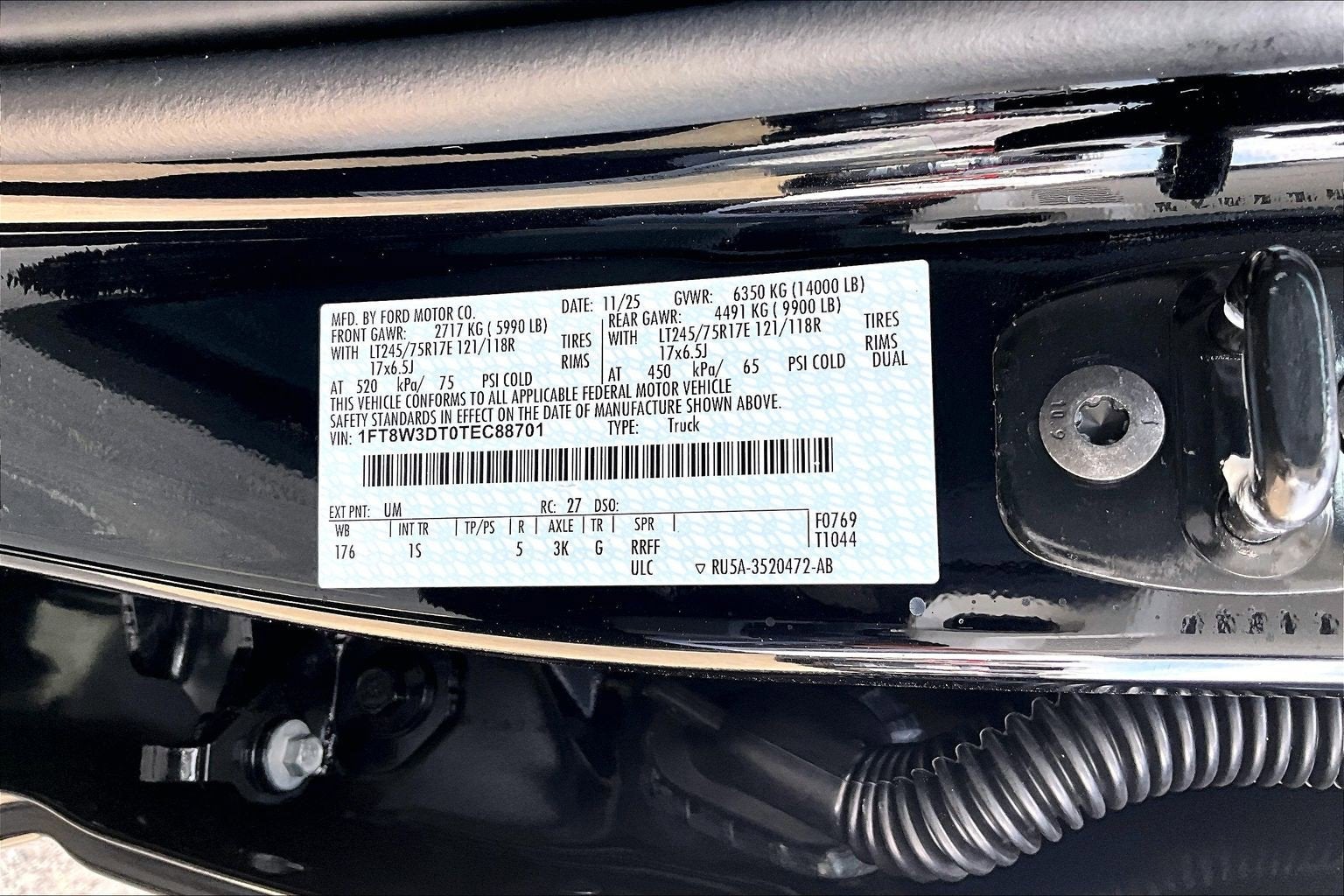 2026 Ford Super Duty F-350 DRW XL