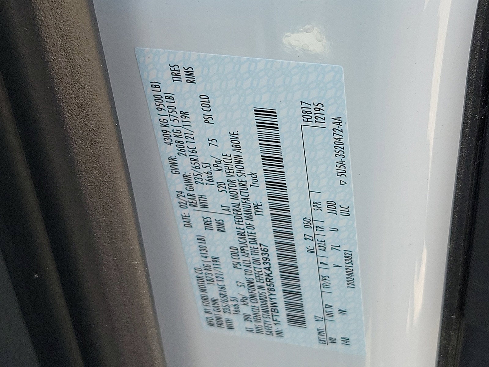 2024 Ford Transit Cargo Van T-350 130" Low Rf 9500 GVWR RWD