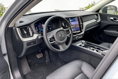 2025 Volvo XC60 Plus