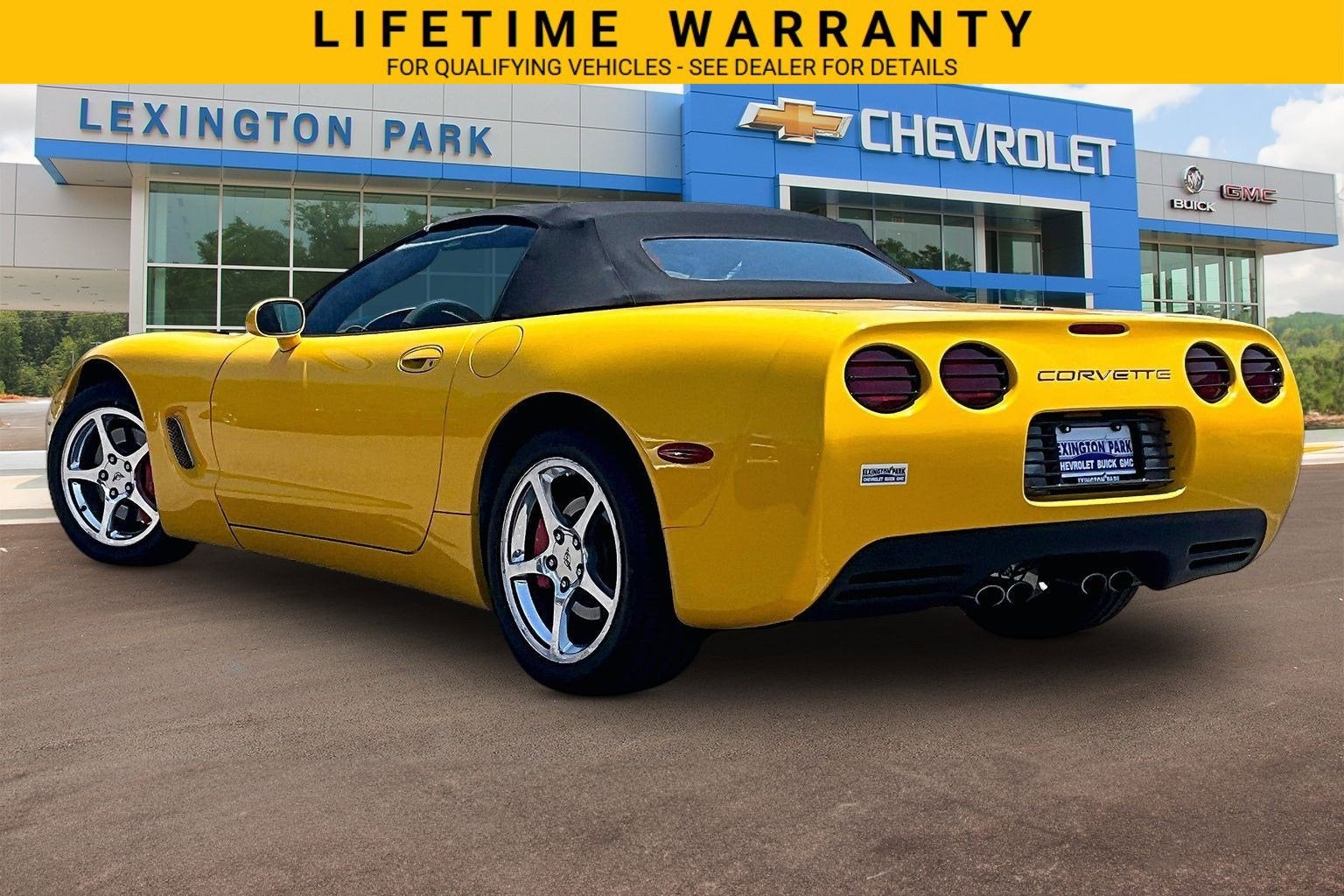 2004 Chevrolet Corvette Base