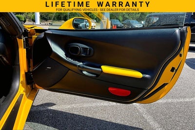 2004 Chevrolet Corvette Base