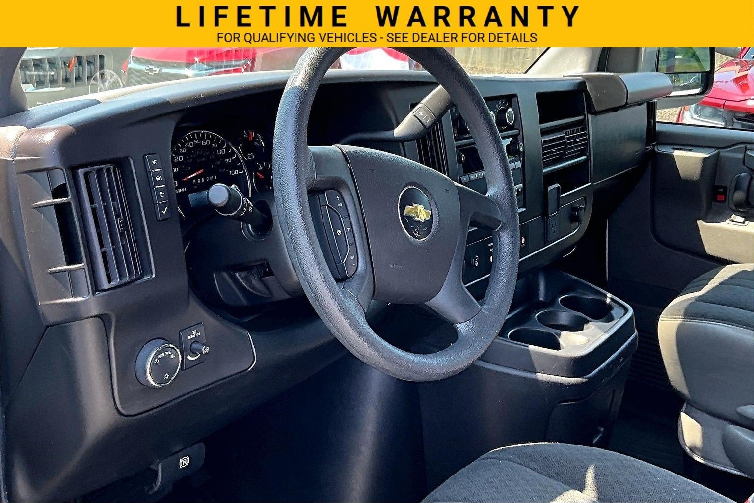 2022 Chevrolet Express Cargo 2500 RWD 2500 Regular Wheelbase WT