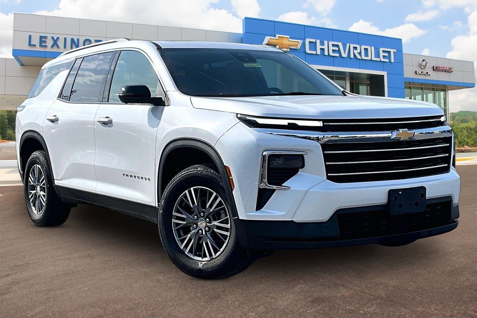2024 Chevrolet Traverse LT
