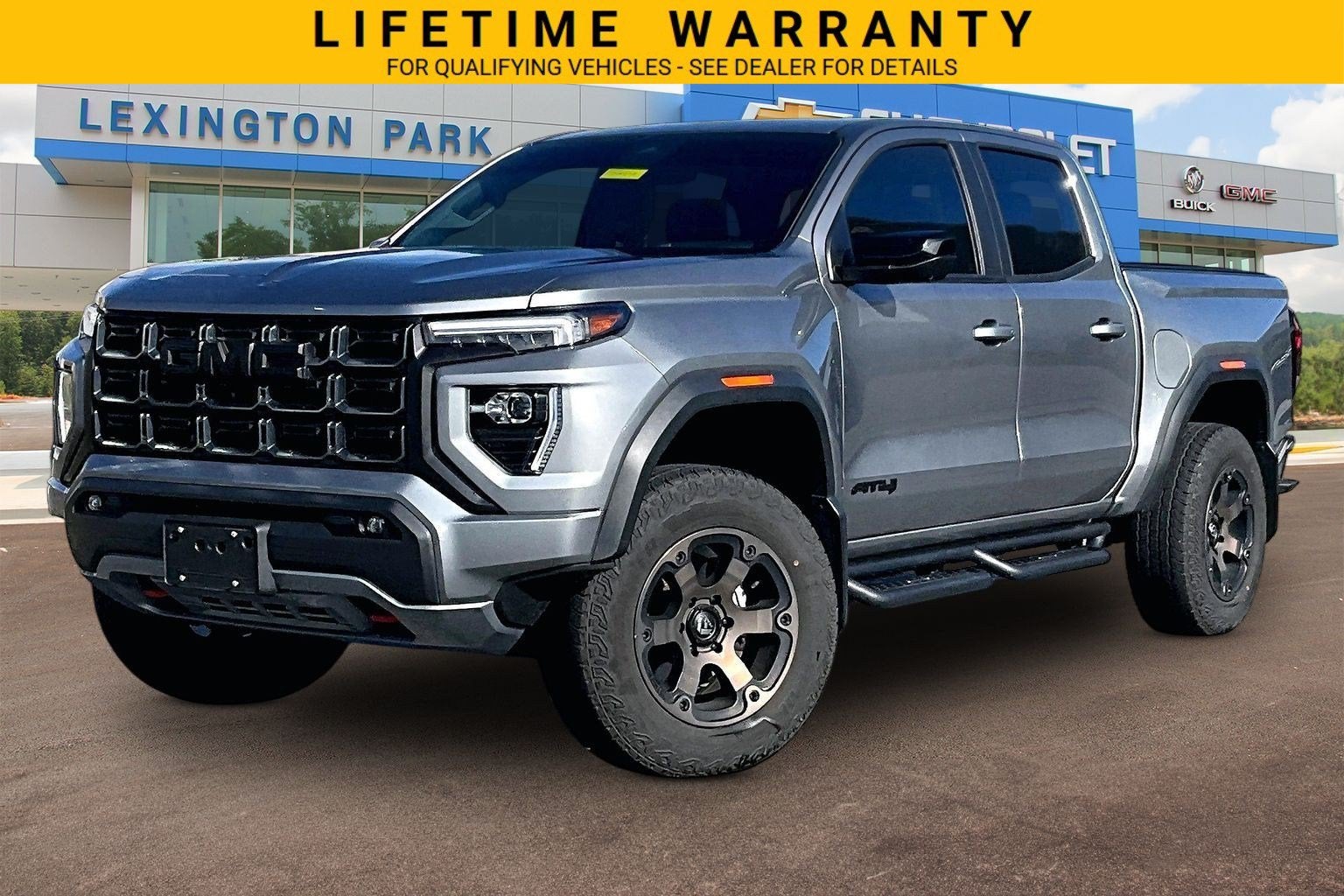 2023 GMC Canyon 4WD AT4