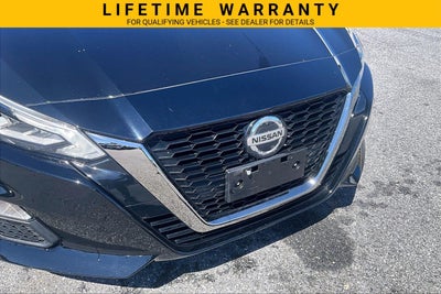 2022 Nissan Altima SR FWD