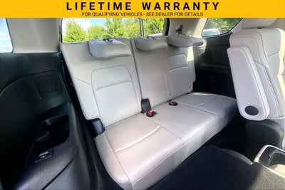 2025 Nissan Pathfinder SL 4WD