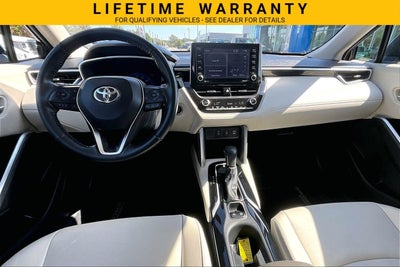 2022 Toyota Corolla Cross XLE