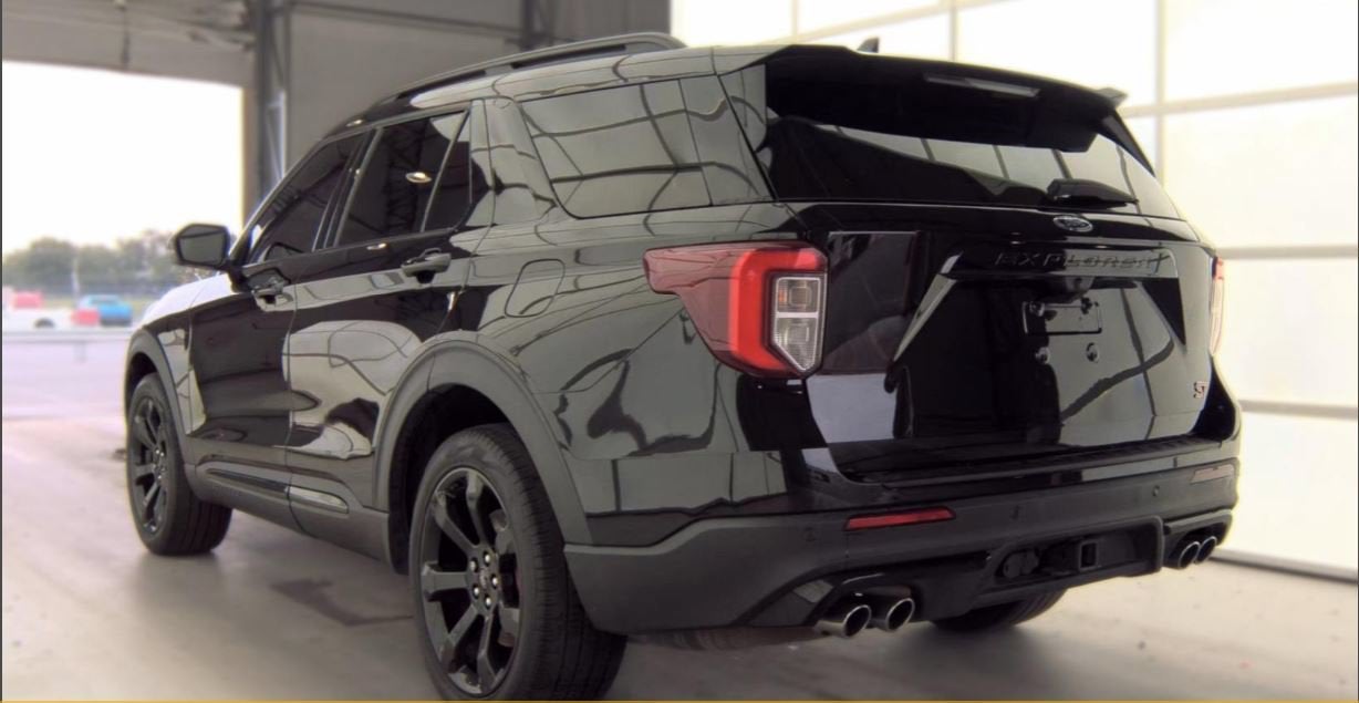 2023 Ford Explorer ST PANO ROOF