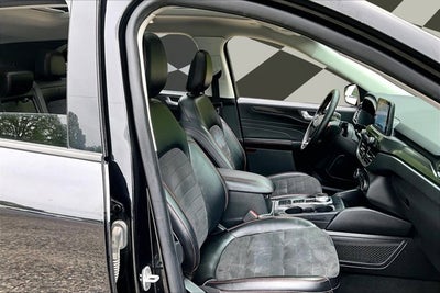 2022 Ford Escape SEL STEALTH PANO ROOF