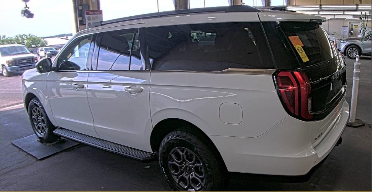 2025 Ford Expedition Max Active