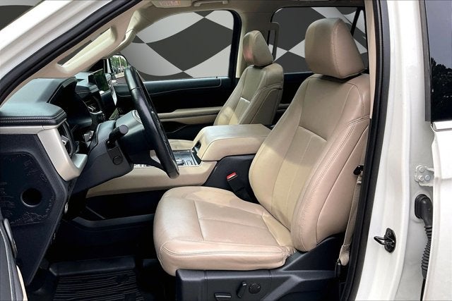 2023 Ford Expedition XLT