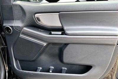 2025 Ford Expedition Active LUXURY SUV