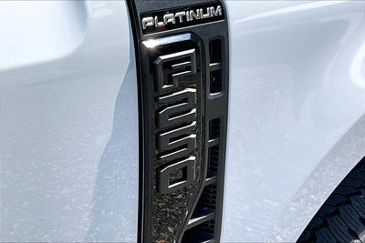 2026 Ford Super Duty F-250 SRW Platinum