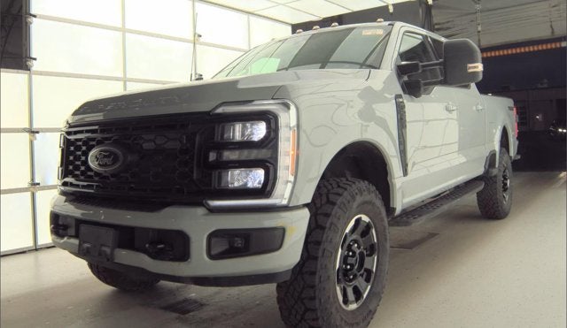 2025 Ford Super Duty F-250 SRW XLT