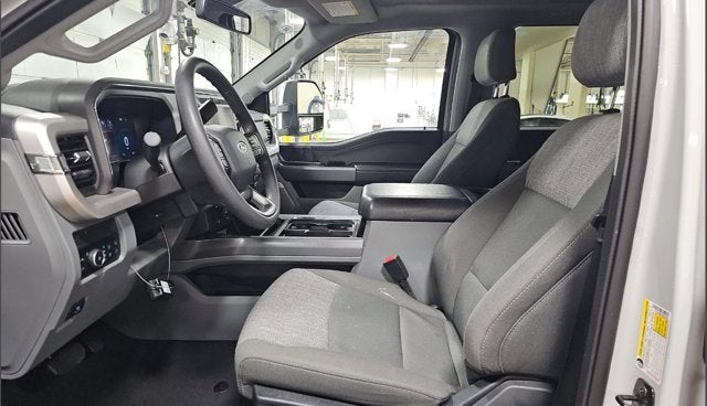 2025 Ford Super Duty F-250 SRW XLT