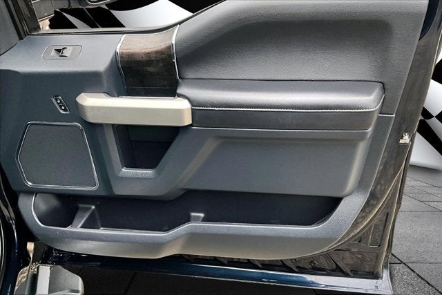 2022 Ford Super Duty F-350 SRW LARIAT