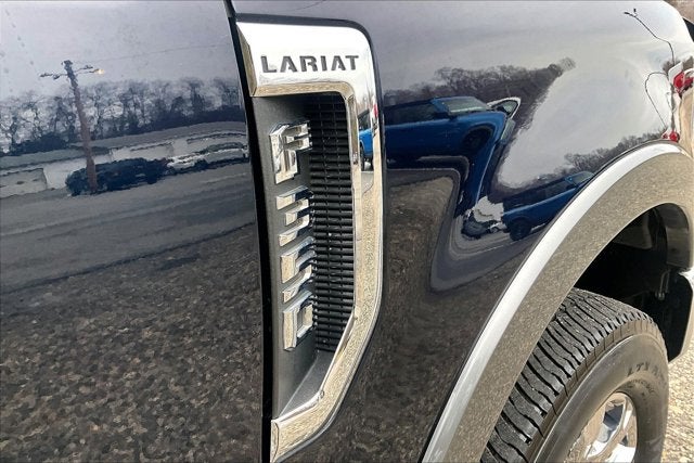 2022 Ford Super Duty F-350 SRW LARIAT