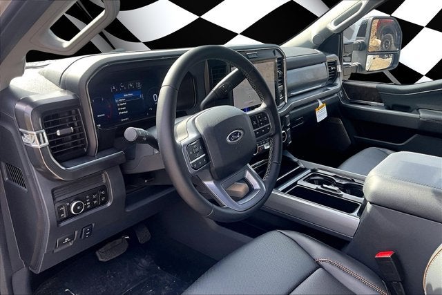 2026 Ford Super Duty F-350 SRW LARIAT