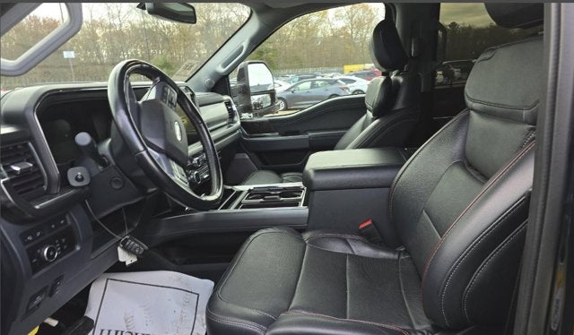 2023 Ford Super Duty F-350 DRW LARIAT