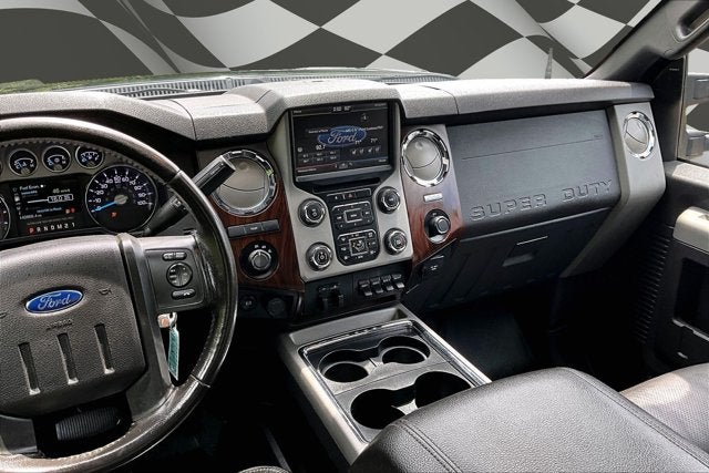 2016 Ford Super Duty F-350 DRW Lariat