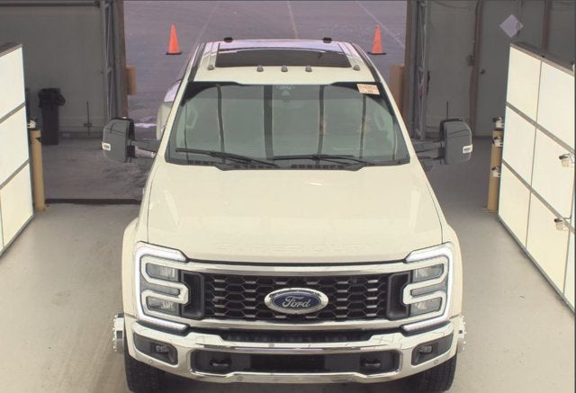 2024 Ford Super Duty F-450 DRW LARIAT