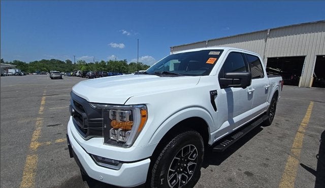2023 Ford F-150 XLT V8 SPORT