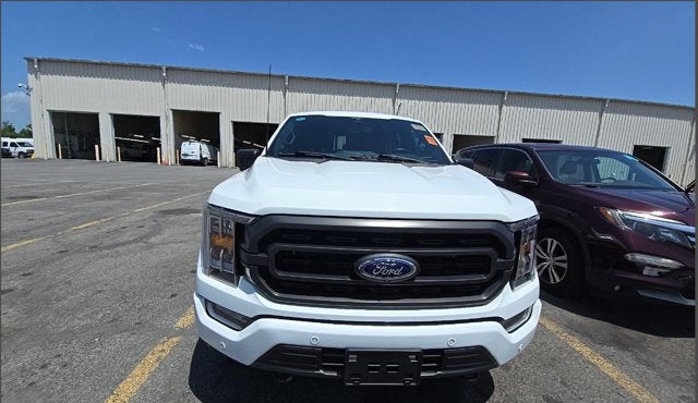2023 Ford F-150 XLT V8 SPORT