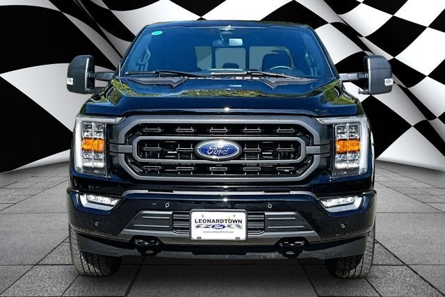 2023 Ford F-150 XLT SPORT V8