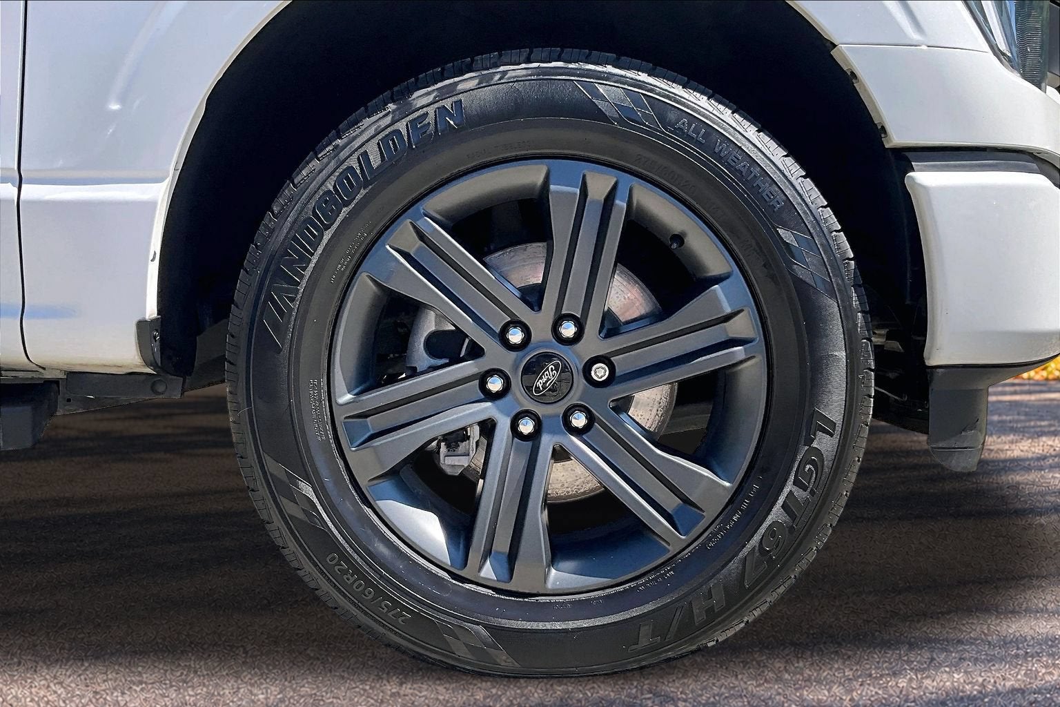2023 Ford F-150 LARIAT SPORT
