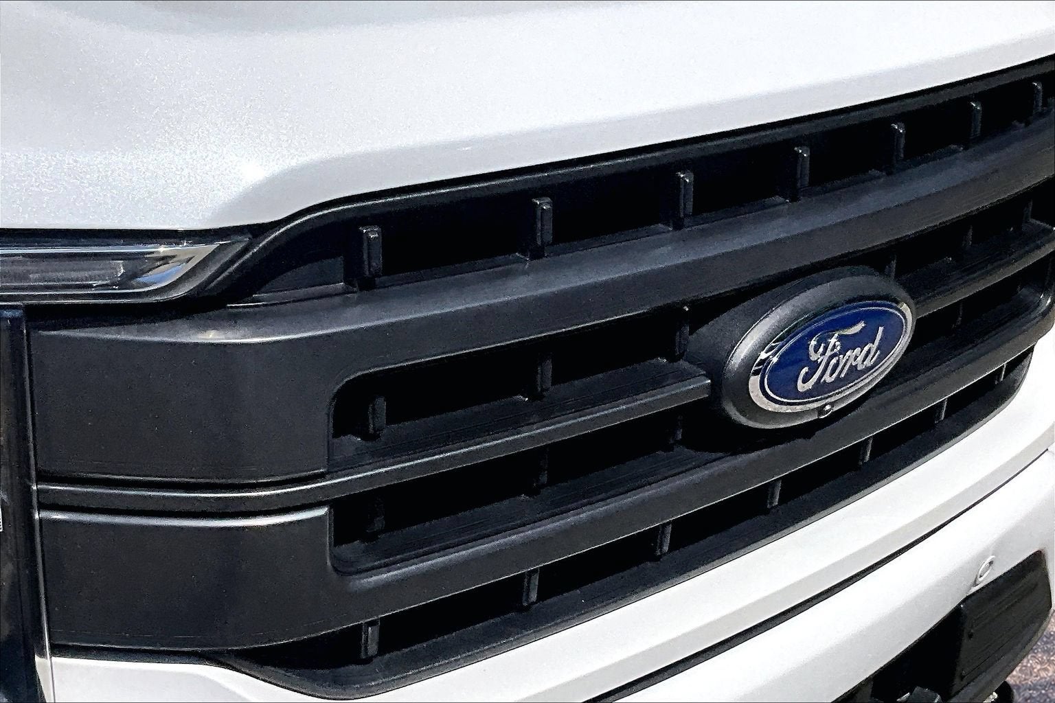 2023 Ford F-150 LARIAT SPORT