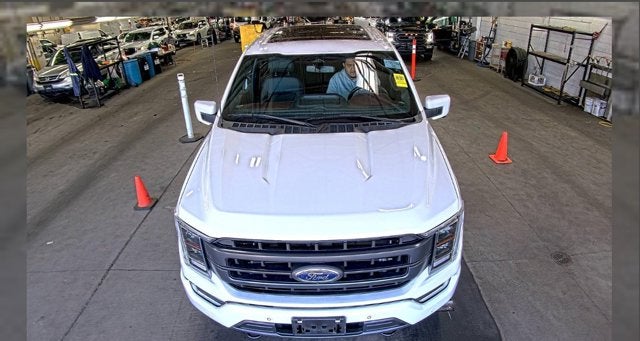 2023 Ford F-150 LARIAT SPORT PANO ROOF