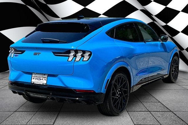 2023 Ford Mustang Mach-E GT PERFORMANCE PACKAGE