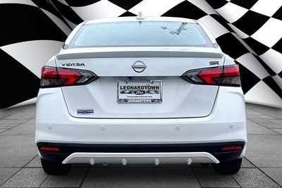 2025 Nissan Versa SR