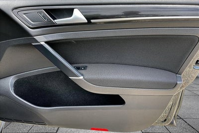 2015 Volkswagen Golf GTI Base