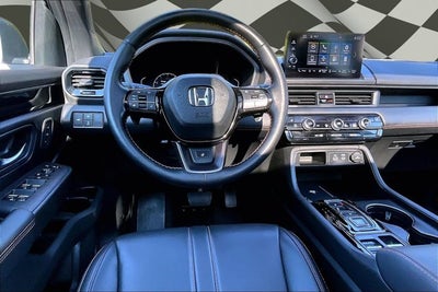 2023 Honda Pilot TrailSport