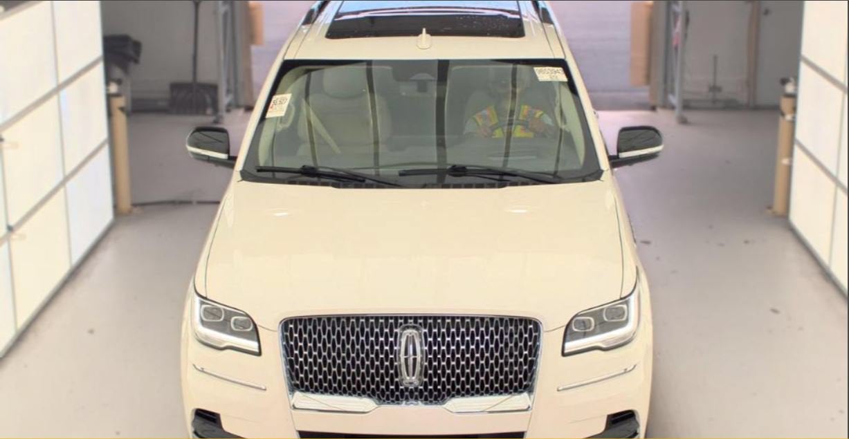 2023 Lincoln Navigator L Reserve