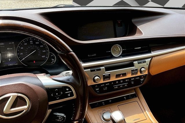 2016 Lexus ES 350 4dr Sdn