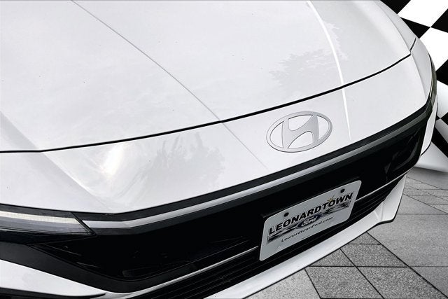 2025 Hyundai Elantra Hybrid Blue