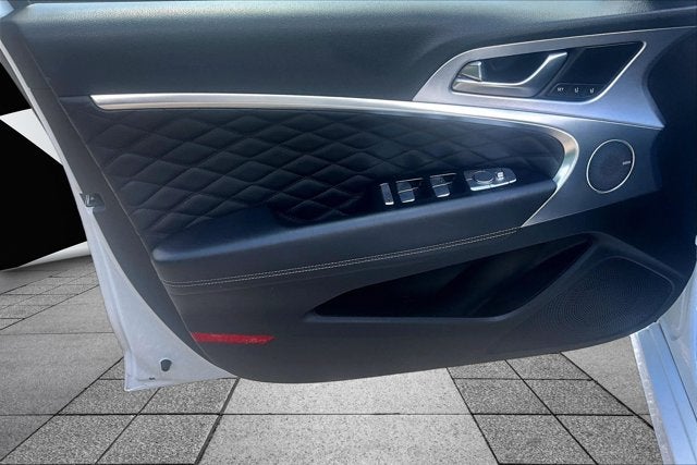 2021 Genesis G70 2.0T
