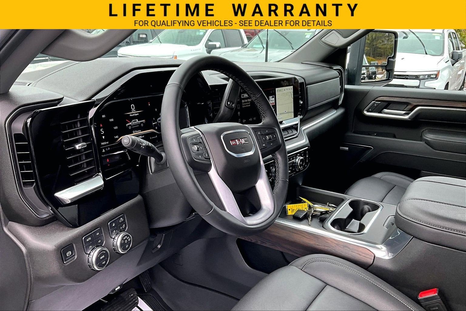 2025 GMC Sierra 3500HD SLT