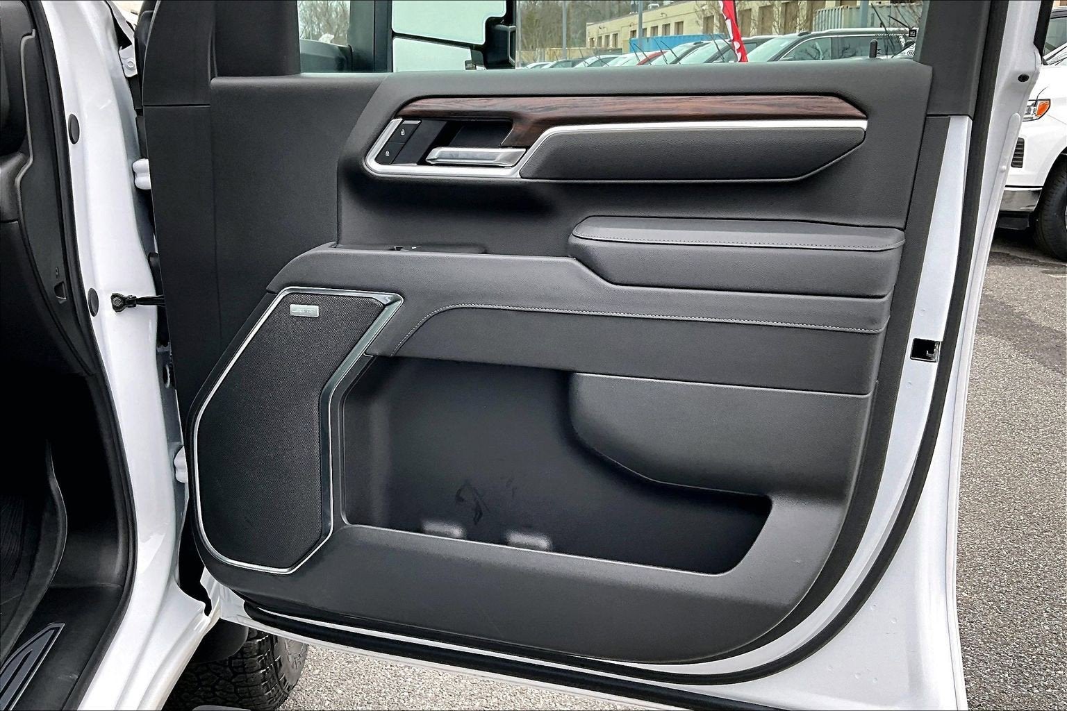 2025 GMC Sierra 3500HD SLT