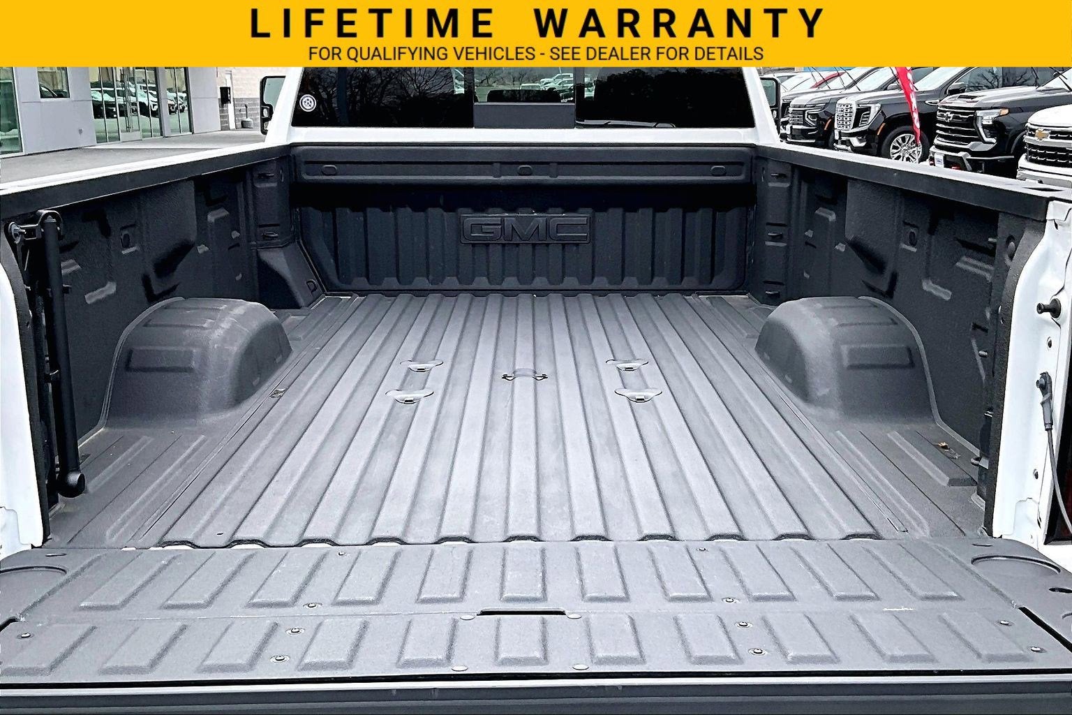 2025 GMC Sierra 3500HD SLT